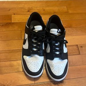 Nike panda dunks U.S men’s size-12